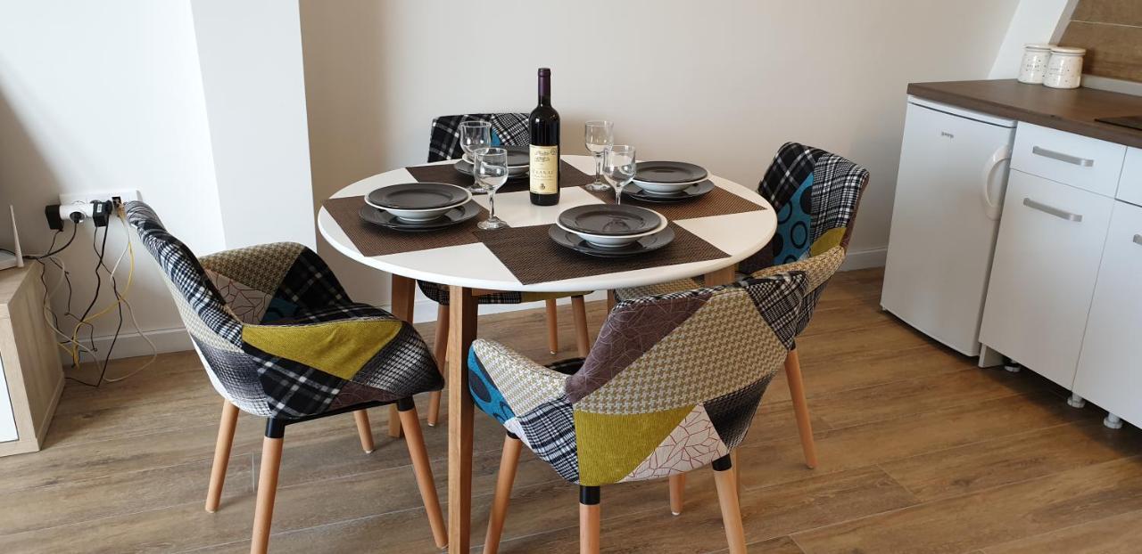 Apartman Four Seasons كوباونيك المظهر الخارجي الصورة